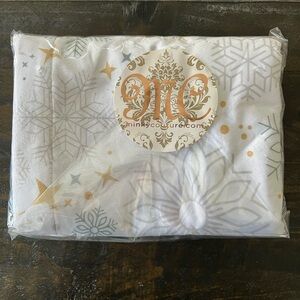 Minky Couture Snowflake Pillowcase
